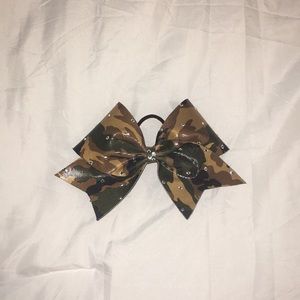 Cheer Bow